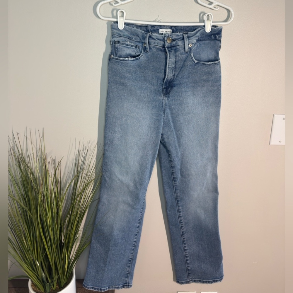 Good American Light Blue Straight Leg Jeans